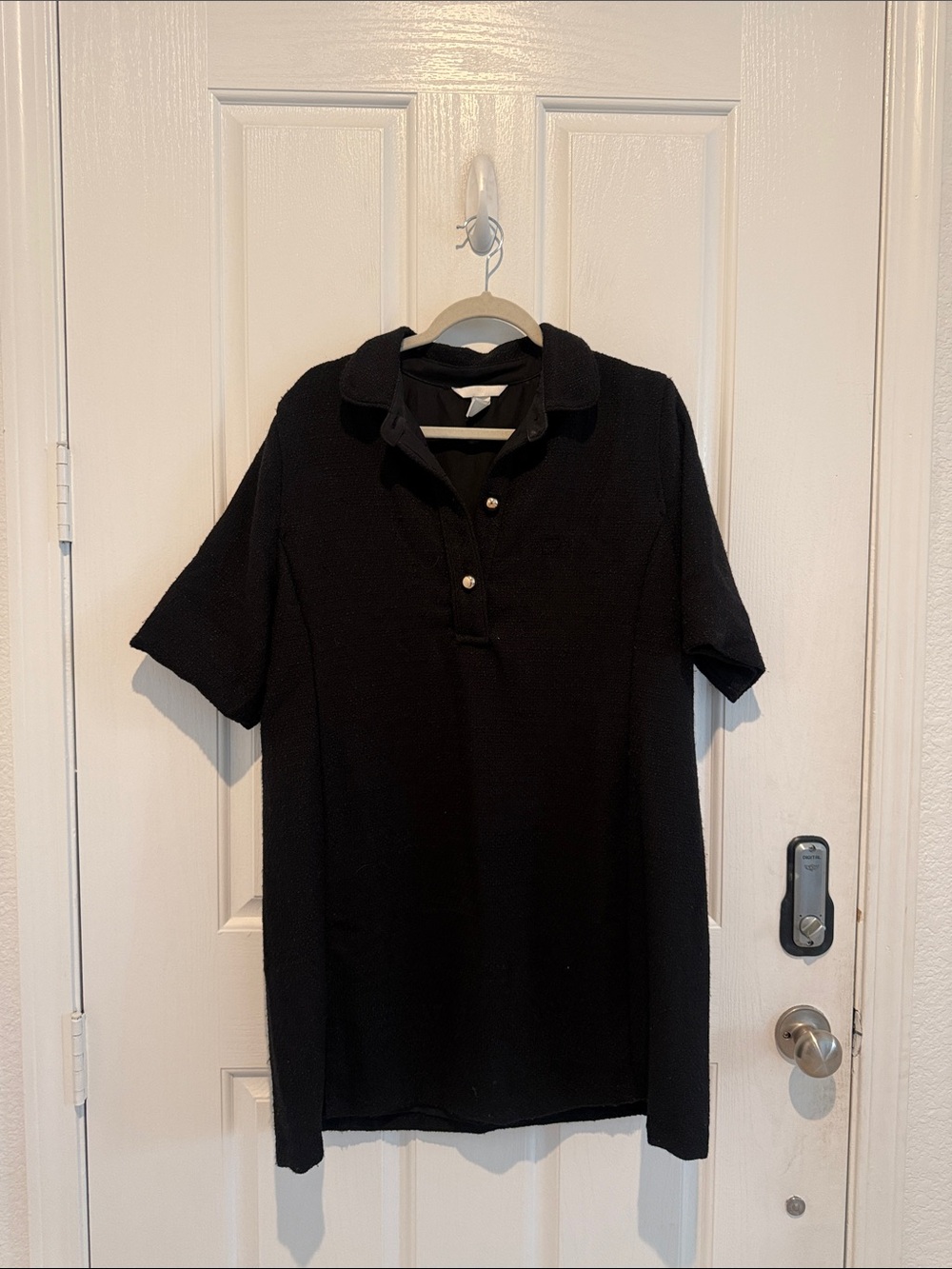 H&M black dress - Picture 2 of 6